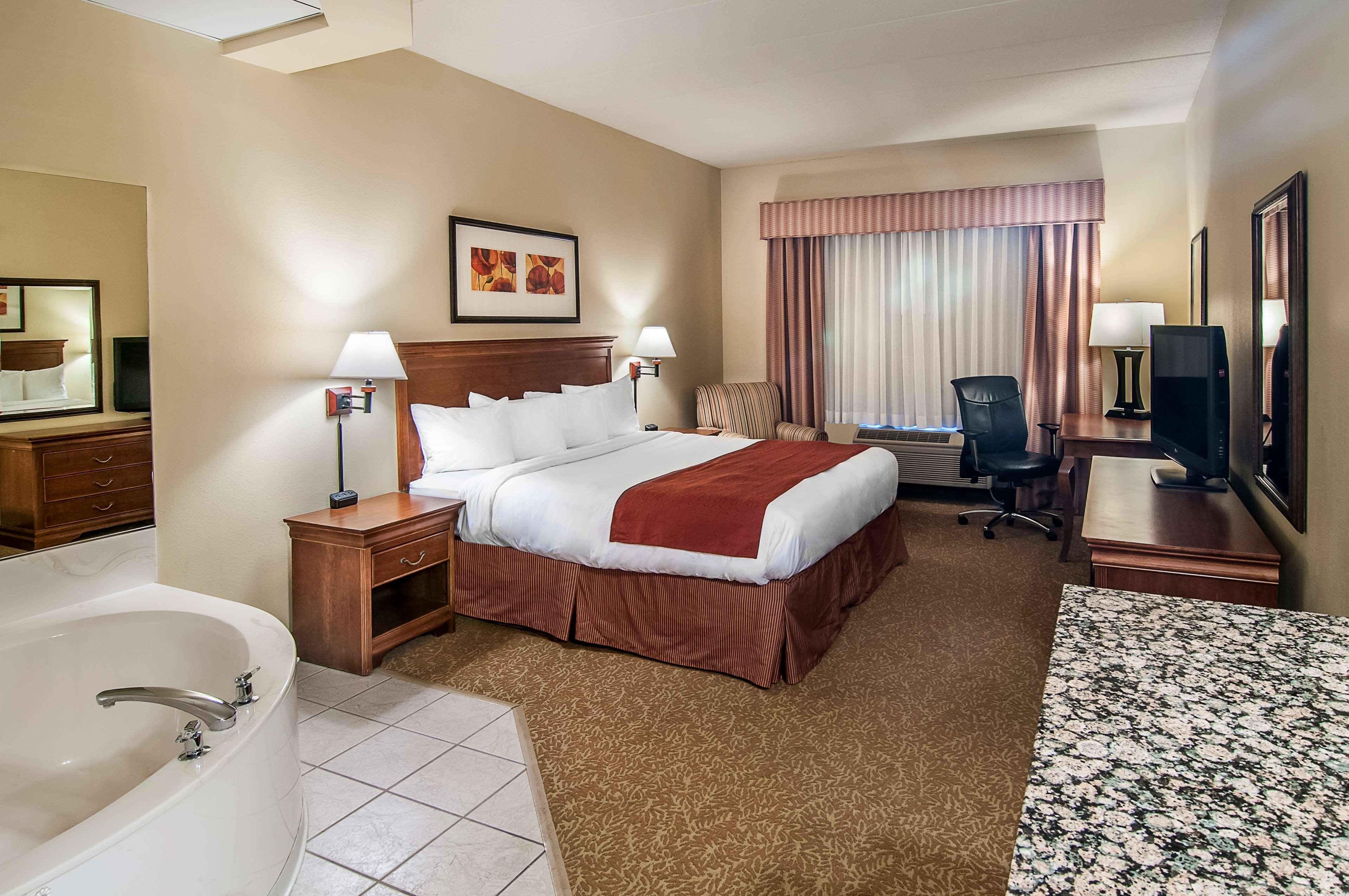 Country Inn & Suites By Radisson, Rapid City, Sd Bagian luar foto