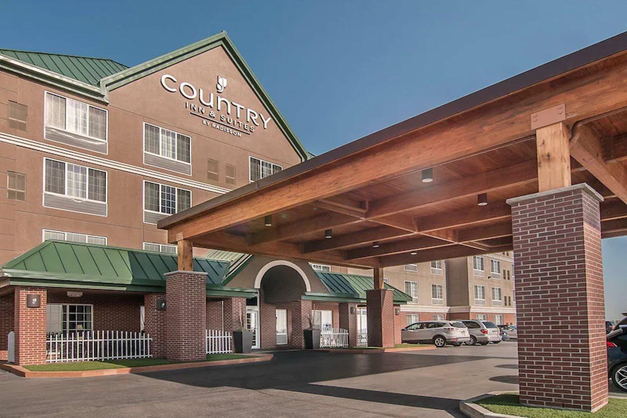 Country Inn & Suites By Radisson, Rapid City, Sd Bagian luar foto