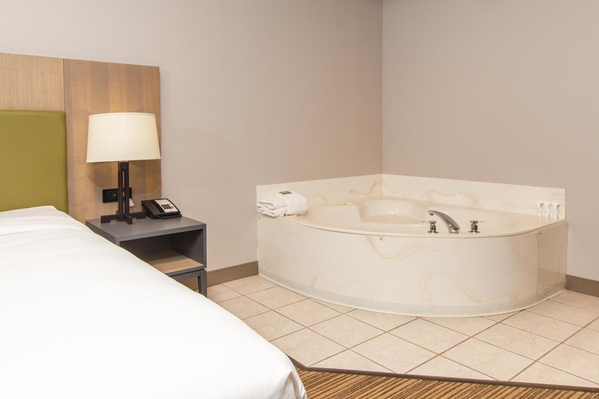 Country Inn & Suites By Radisson, Rapid City, Sd Bagian luar foto