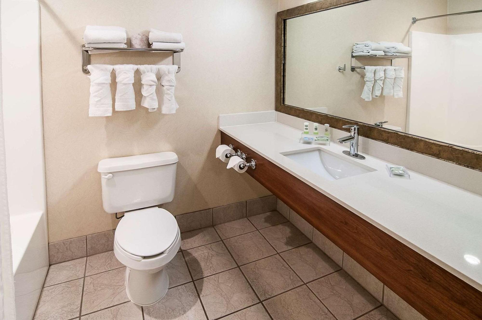 Country Inn & Suites By Radisson, Rapid City, Sd Bagian luar foto
