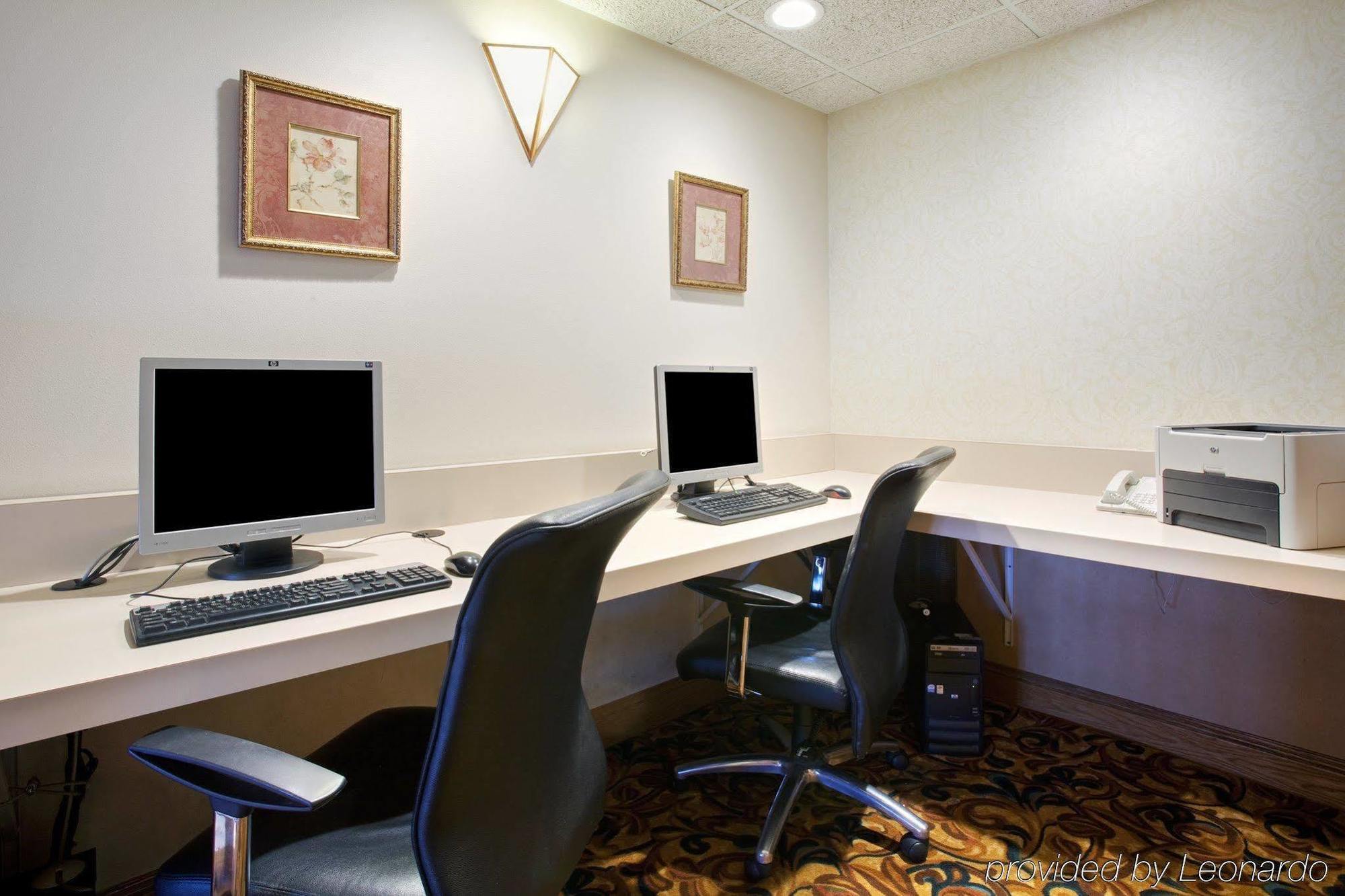 Country Inn & Suites By Radisson, Rapid City, Sd Bagian luar foto