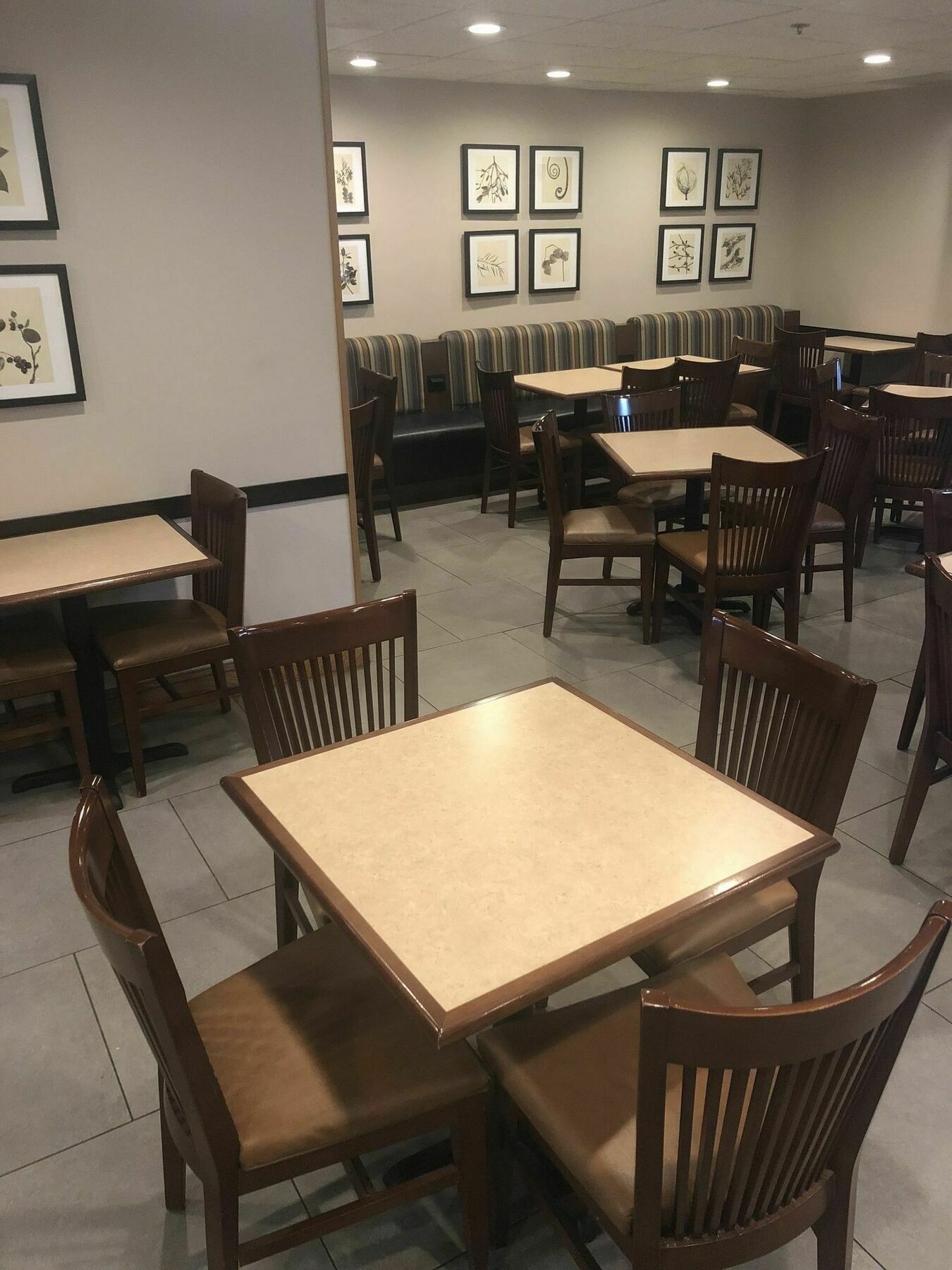 Country Inn & Suites By Radisson, Rapid City, Sd Bagian luar foto